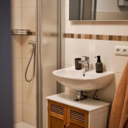 Poessnecker Werkstaetten - Katharina Von Bora * Pößneck